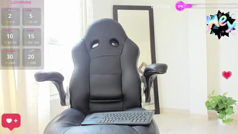 Snapshot of kinglatinlover chatting on January 28, 2025, 6:17 pm George Santos online show from January 28, 2025, 6:17 pm