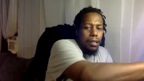 Snapshot of kinglibra420 chatting on December 2, 2024, 1:03 am loyal fuck online show from December 2, 2024, 1:03 am