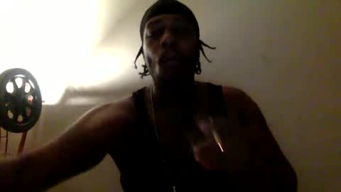 Snapshot of kinglibra420 chatting on October 18, 2025, 9:43 am loyal fuck online show from October 18, 2025, 9:43 am