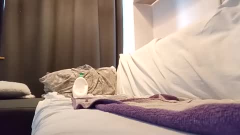 Snapshot of kingnavo chatting on October 6, 2025, 12:24 pm kingnavo online show from October 6, 2025, 12:24 pm