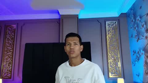 Snapshot of kingstark_ chatting on September 13, 2025, 11:21 am sebastian online show from September 13, 2025, 11:21 am