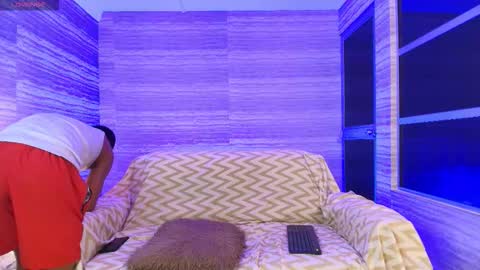 Snapshot of kingstark_ chatting on November 9, 2025, 11:08 am sebastian online show from November 9, 2025, 11:08 am