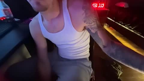 Snapshot of kinksss4all chatting on November 16, 2025, 3:34 am KinkPLAY9 online show from November 16, 2025, 3:34 am