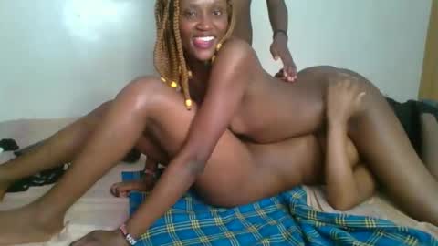 kinky_aria online show from September 24, 2025, 6:33 pm