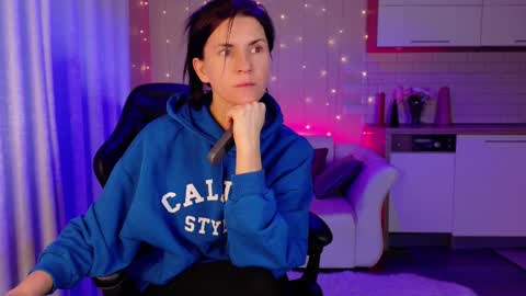 Courtney online show from February 12, 2025, 12:27 am