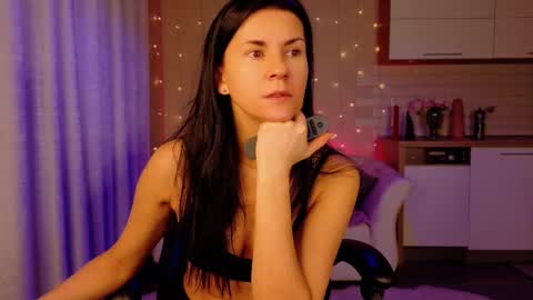 Courtney online show from February 24, 2025, 12:09 am