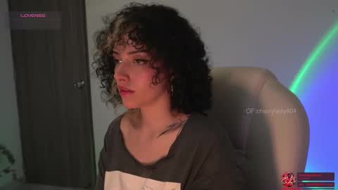 Snapshot of kinky_mj chatting on November 6, 2025, 7:59 pm Mary your fav curly girl online show from November 6, 2025, 7:59 pm