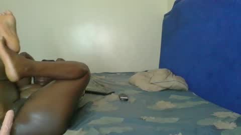 Snapshot of kinky_roey chatting on February 9, 2025, 10:42 am kinky_roey online show from February 9, 2025, 10:42 am