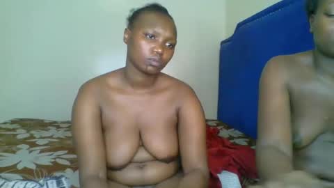 Snapshot of kinky_roey chatting on March 3, 2025, 11:46 pm kinky_roey online show from March 3, 2025, 11:46 pm