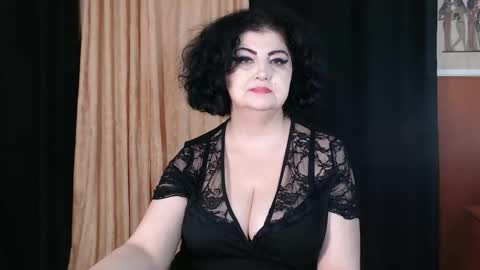 Snapshot of kinkyblacky chatting on November 9, 2025, 6:06 pm MistressBlacky online show from November 9, 2025, 6:06 pm