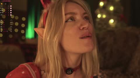 Snapshot of kinkylina_ chatting on December 25, 2024, 12:05 pm kinkylina_ online show from December 25, 2024, 12:05 pm