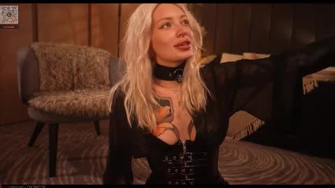 Snapshot of kinkylina_ chatting on September 19, 2025, 3:13 pm kinkylina_ online show from September 19, 2025, 3:13 pm