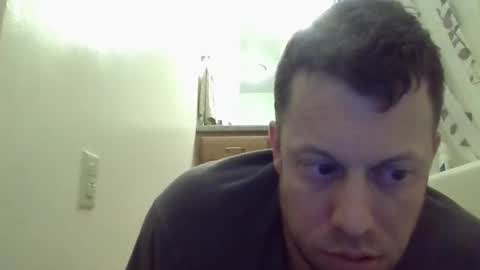 kinkystrides online show from November 5, 2025, 9:20 am