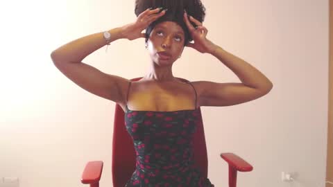 Snapshot of kintsugim chatting on December 14, 2025, 12:54 pm kintsugi online show from December 14, 2025, 12:54 pm