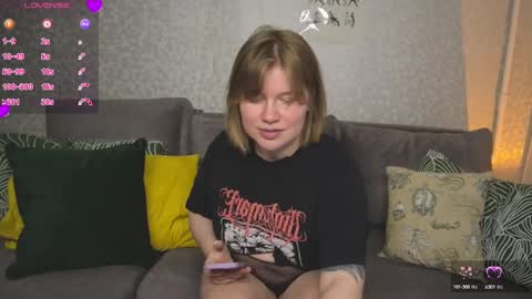 Snapshot of kira_citro chatting on December 10, 2024, 6:38 pm Kira  NEXT STREAM December 4 5pm CET  11am EST online show from December 10, 2024, 6:38 pm