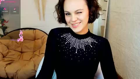 Snapshot of kira_energy chatting on September 12, 2025, 2:00 am kira_energy online show from September 12, 2025, 2:00 am