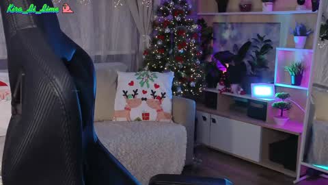 Snapshot of kiralilime chatting on December 24, 2024, 8:38 pm Kira online show from December 24, 2024, 8:38 pm