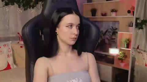 Snapshot of kiralilime chatting on February 15, 2025, 4:23 pm Kira online show from February 15, 2025, 4:23 pm