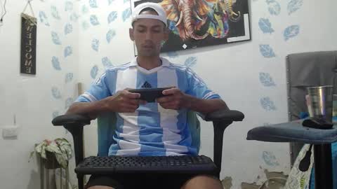 kiran_01 online show from December 16, 2025, 12:48 am