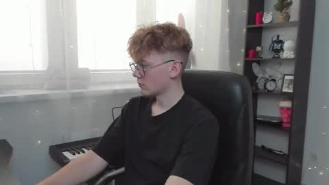 Snapshot of kirill_20_cm chatting on December 21, 2024, 11:55 am Kirill and Andrey online show from December 21, 2024, 11:55 am