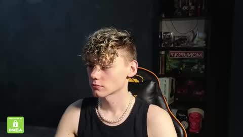 Snapshot of kirill_20_cm chatting on November 27, 2025, 5:26 pm Kirill and Andrey online show from November 27, 2025, 5:26 pm