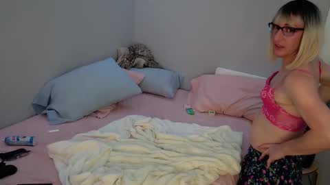 Onya online show from January 11, 2025, 8:33 am