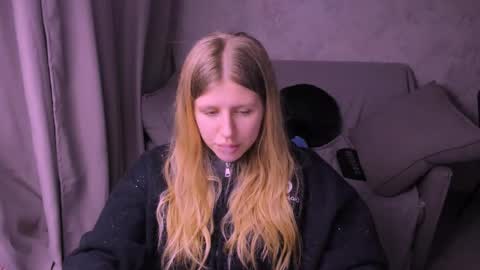 Snapshot of kirraa_ chatting on January 18, 2025, 7:58 pm Kira online show from January 18, 2025, 7:58 pm