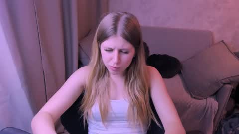 Snapshot of kirraa_ chatting on January 31, 2025, 10:31 pm Kira online show from January 31, 2025, 10:31 pm