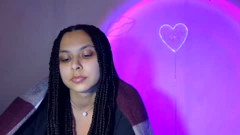 kiss_ameliaa online show from March 5, 2025, 6:56 pm