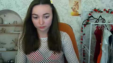 Valeria online show from November 13, 2025, 6:18 pm