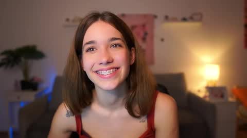 Snapshot of kissiecat chatting on October 1, 2025, 6:14 pm Sisi online show from October 1, 2025, 6:14 pm