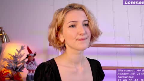 Snapshot of kisskiss_muah chatting on January 25, 2025, 5:30 pm Kate  online show from January 25, 2025, 5:30 pm