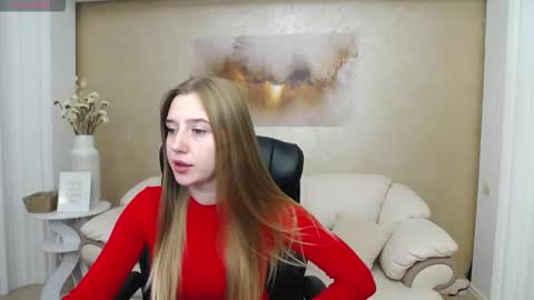 Snapshot of kissme_now chatting on November 3, 2025, 2:29 pm kissme_now online show from November 3, 2025, 2:29 pm