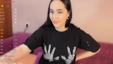 Nastya  online show from November 7, 2025, 7:14 pm