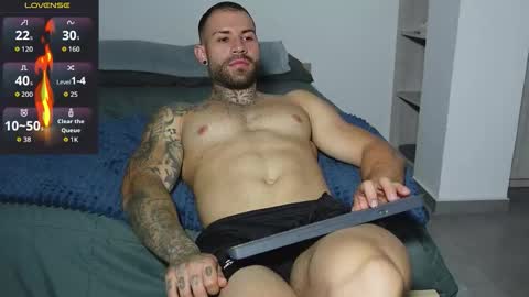 Snapshot of kite__ chatting on October 15, 2025, 10:10 pm kite__ online show from October 15, 2025, 10:10 pm