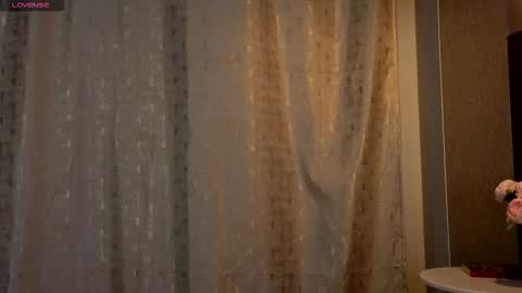 The sexy fox Kitsune online show from November 19, 2025, 8:09 pm