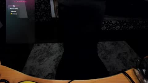 Snapshot of kitsunemoon chatting on September 9, 2025, 8:30 pm Kitsune online show from September 9, 2025, 8:30 pm