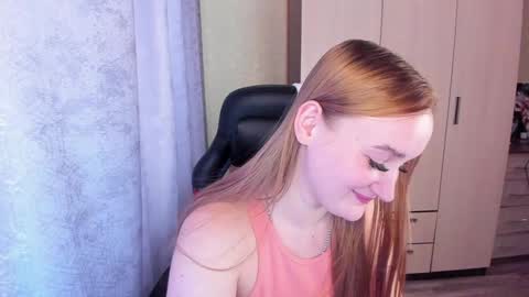 Snapshot of kitten_sun chatting on December 29, 2024, 4:48 am kitten_sun online show from December 29, 2024, 4:48 am