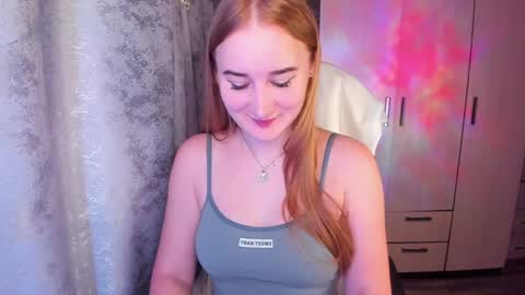 Snapshot of kitten_sun chatting on February 8, 2025, 1:54 am kitten_sun online show from February 8, 2025, 1:54 am