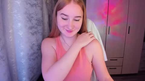 Snapshot of kitten_sun chatting on February 10, 2025, 1:57 am kitten_sun online show from February 10, 2025, 1:57 am