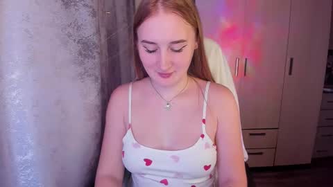 Snapshot of kitten_sun chatting on March 9, 2025, 5:55 am kitten_sun online show from March 9, 2025, 5:55 am