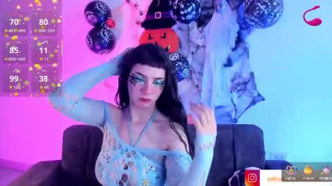 Snapshot of kitty__chs chatting on October 3, 2025, 11:29 am kitty__chs online show from October 3, 2025, 11:29 am