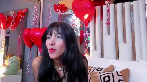 Snapshot of kitty_eliffe chatting on February 15, 2025, 2:15 am kitty online show from February 15, 2025, 2:15 am