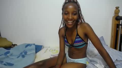 Snapshot of kittyfay_ chatting on September 16, 2025, 3:57 pm Fay online show from September 16, 2025, 3:57 pm