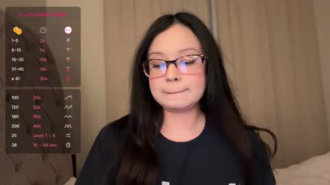 Snapshot of kittymia8 chatting on January 13, 2025, 1:28 pm mia online show from January 13, 2025, 1:28 pm