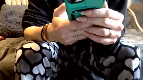 Kitty Sub online show from December 13, 2025, 7:53 pm