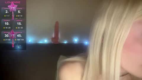 Snapshot of kittywithu chatting on November 12, 2025, 12:38 pm kittywithu online show from November 12, 2025, 12:38 pm