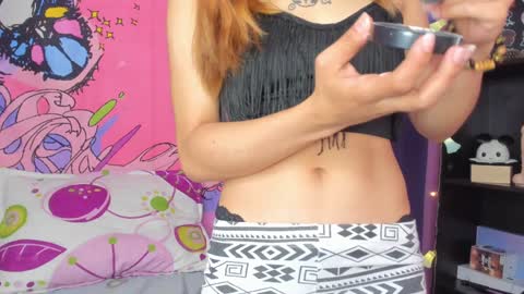 Snapshot of kittyzenn chatting on December 20, 2024, 1:54 pm Kitty Zen online show from December 20, 2024, 1:54 pm
