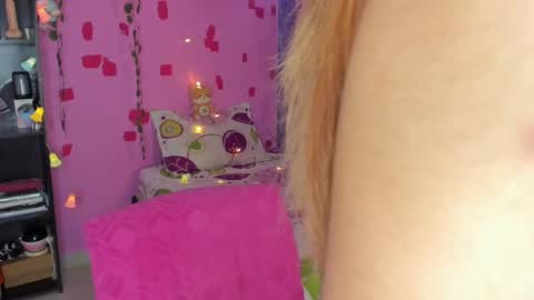 Snapshot of kittyzenn chatting on February 15, 2025, 7:28 pm Kitty Zen online show from February 15, 2025, 7:28 pm