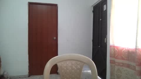 Snapshot of kitybigboobsx chatting on January 24, 2025, 4:06 pm kity boobsx online show from January 24, 2025, 4:06 pm